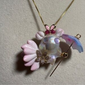 NWT Whimsical Pink and Gold Baroque Freshwater pearl Pendant Necklace
